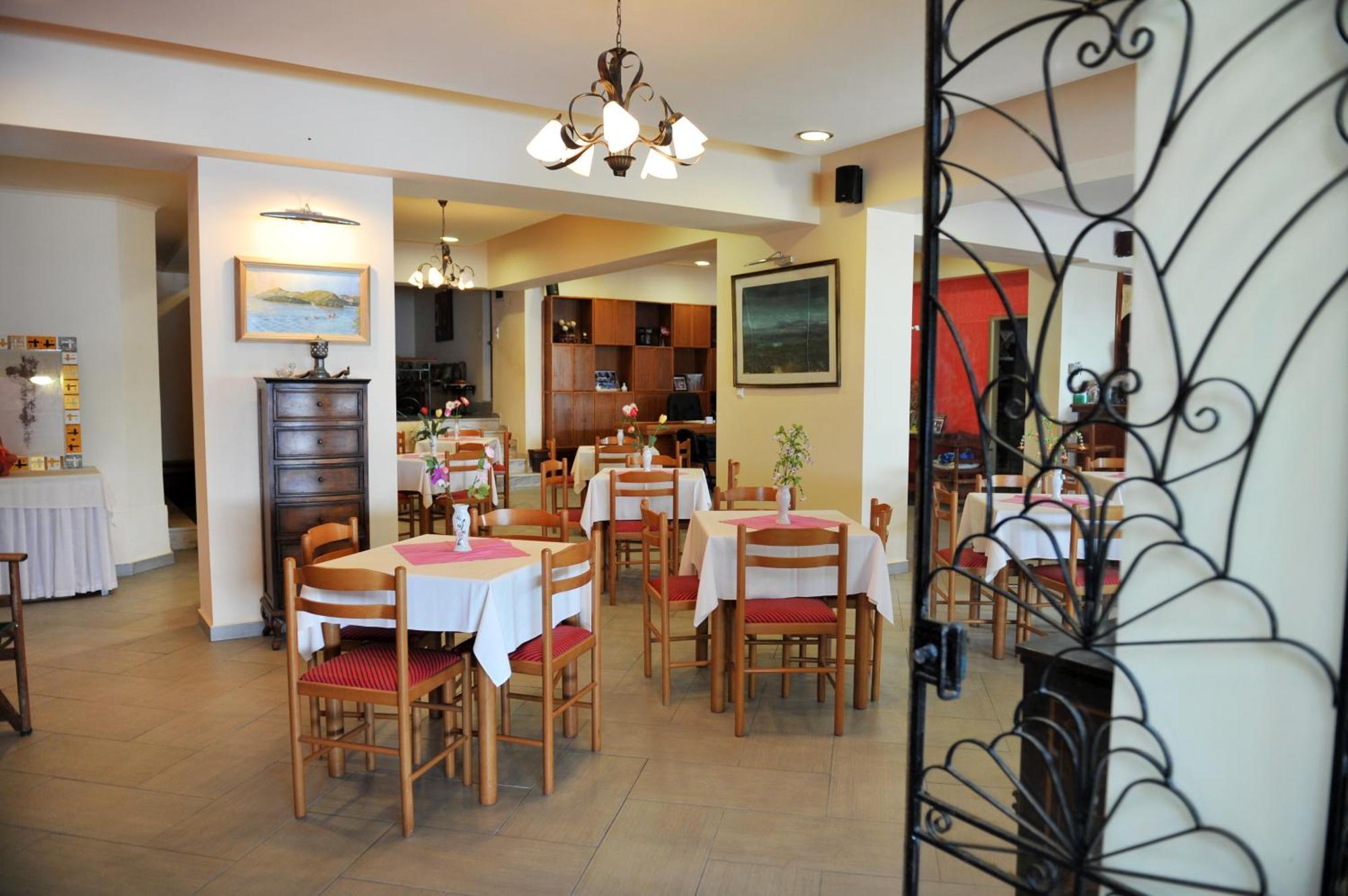 Logan'S Beach Hotel Nydri  Exterior foto