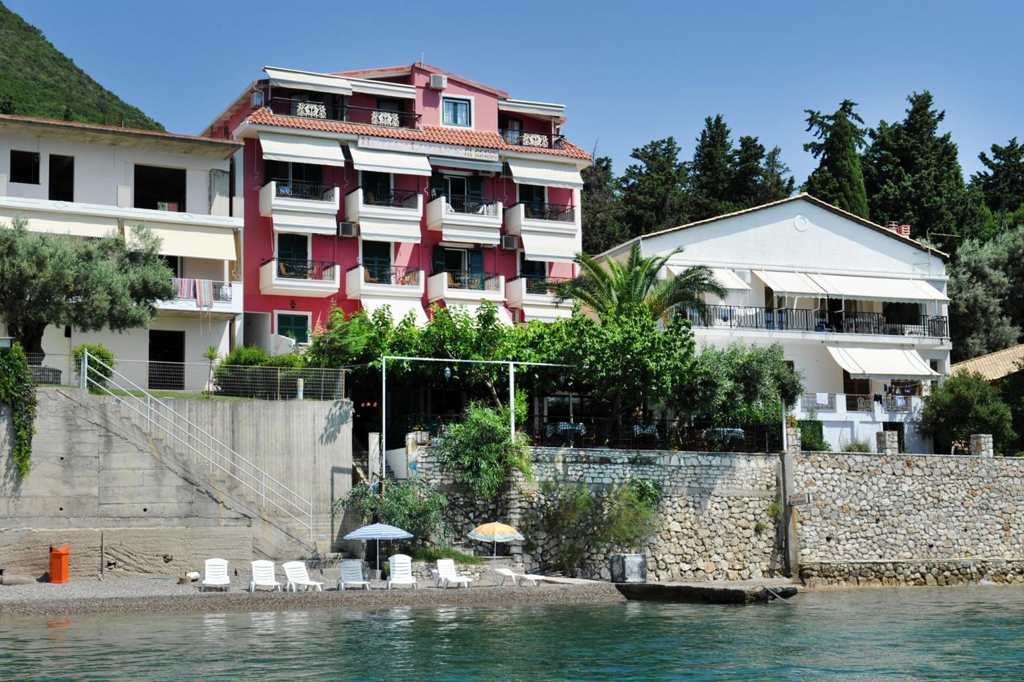 Logan'S Beach Hotel Nydri  Exterior foto
